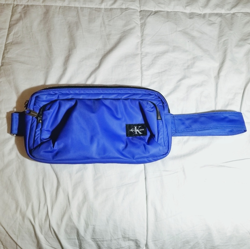 Calvin Klein Streetwear Crossbody Bag